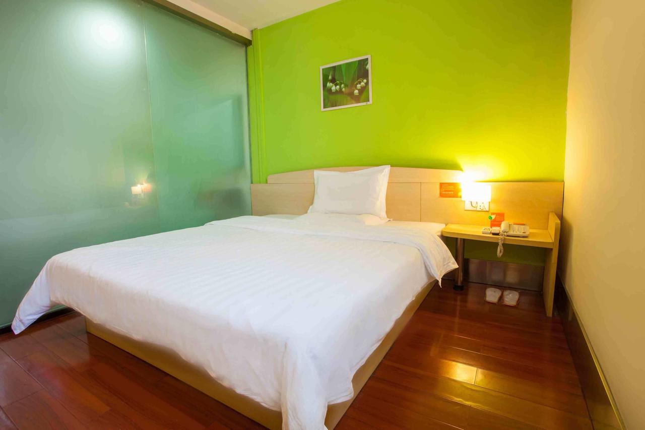 7Days Inn Wuhan Airport Panlong City Εξωτερικό φωτογραφία